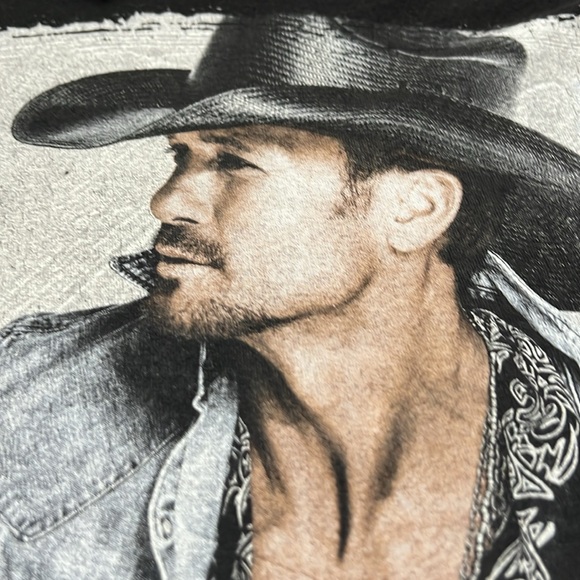 Vint2014 Tim McGraw Black Concert T Shirt Sundown Heaven Town Sz S GUC - Picture 4 of 11